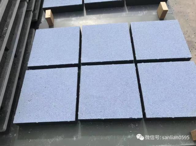 泉州三聯(lián)機(jī)械出席第三屆全國(guó)海綿城市建設(shè)論壇,引領(lǐng)磚機(jī)行業(yè)助力城市建設(shè)