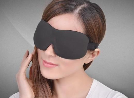 眼罩里的冰袋可以用多久才換?夏天戴眼罩睡覺會不會不好?
