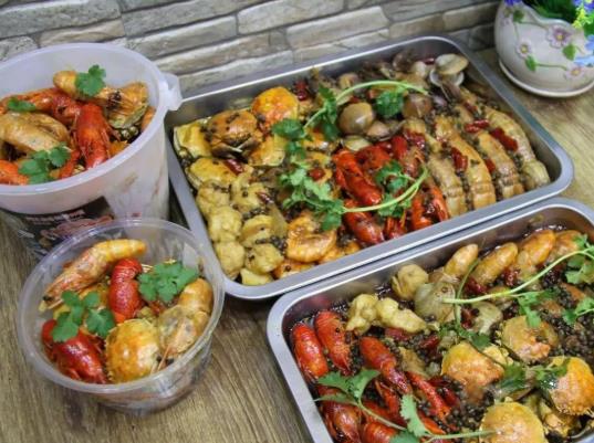 外賣的塑料飯盒可以加熱嗎?塑料飯盒微波爐加熱會(huì)有毒嗎?