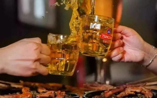 喝酒按哪個部位解酒?喝醉酒應該熱敷還是冷敷?