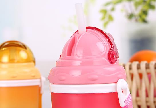 吸管杯吸管發霉了怎么辦?吸管杯排氣孔為什么會漏水?