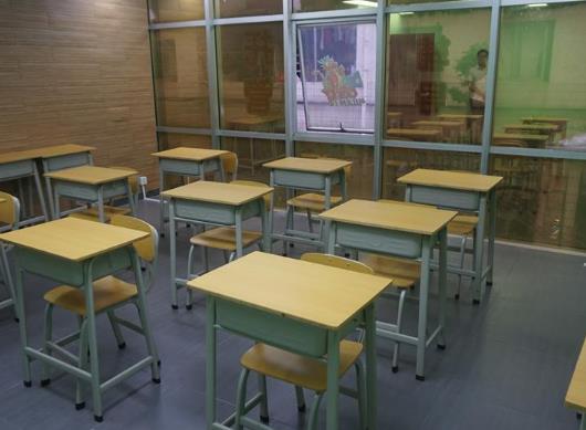 民辦學校的教師會去補課嗎?放暑假要不要給孩子補課?