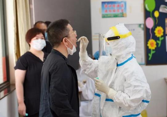 小孩做核酸檢測可以用大人的社保嗎?寶寶沒上戶口可以做核酸檢測嗎