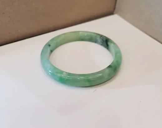 怎么分辨翡翠酸洗過沒有?翡翠酸洗主要是洗什么?
