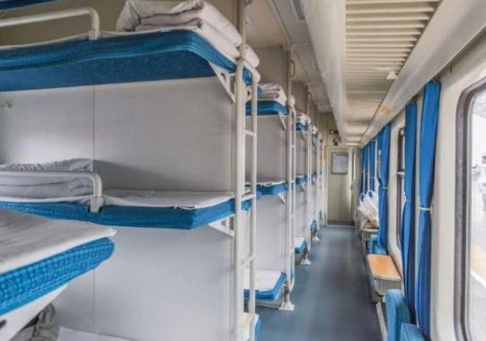 火車軟臥充電不好用是怎么回事?火車高級軟臥里能充電嗎