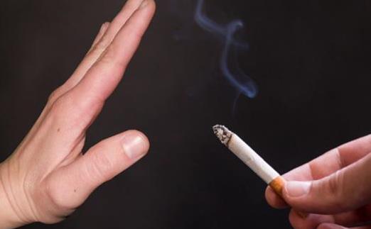 戒煙多久算成功 戒煙后再復(fù)吸有什么危害