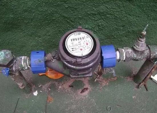 水表沒電池了是自己換還是物業換?水表沒電了會一直響嗎