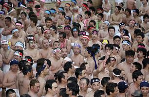 盤點世界10大怪異節日:日本岡山裸體節