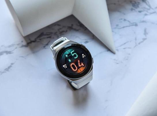 華為watchgt2e怎么設置時間?華為gt2e能測血壓嗎?