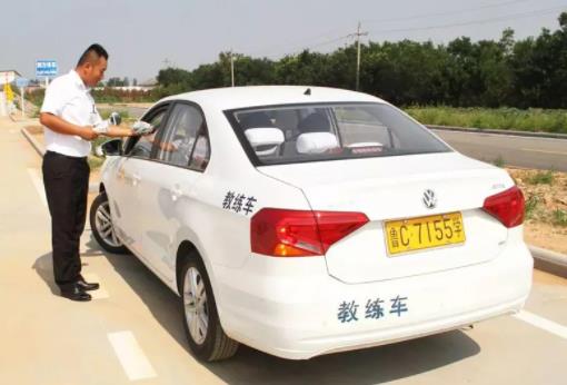 考駕照快過期了可以申請延期嗎?考駕照刷學(xué)時的軟件叫什么