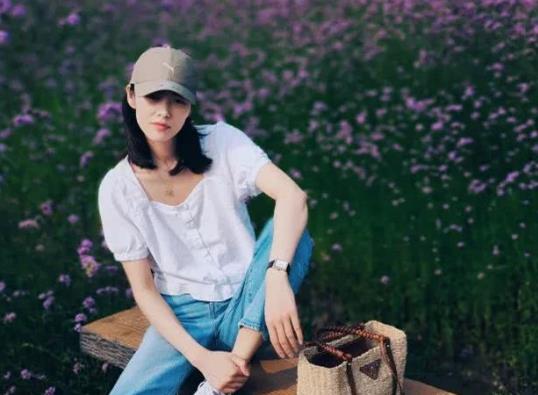 脖子短的人適合穿泡泡袖嗎?泡泡袖v領顯肩寬嗎?