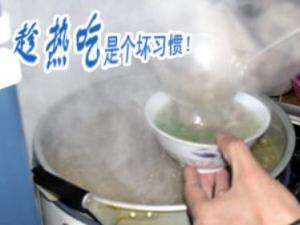 食物“趁熱吃”好不好？食物溫度宜“不涼也不熱”