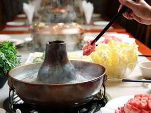 食物趁熱吃好嗎？寒冬進(jìn)食過(guò)熱易損害口腔健康