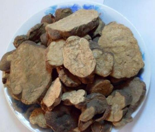 吃何首烏有什么好處?吃何首烏的注意事項(xiàng)