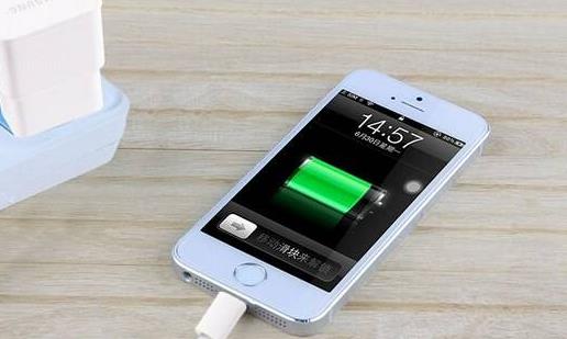 這七種錯誤充電習慣 會折損你的手機電池