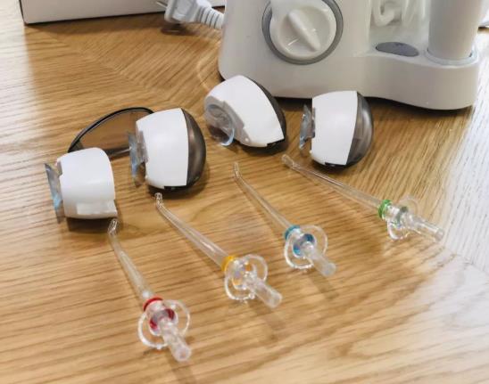 沖牙器里面用什么水?漱口水和沖牙器哪個效果好?