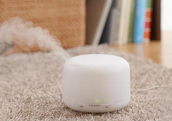 加濕器要對著人吹嗎?加濕器加酒精能消毒不?