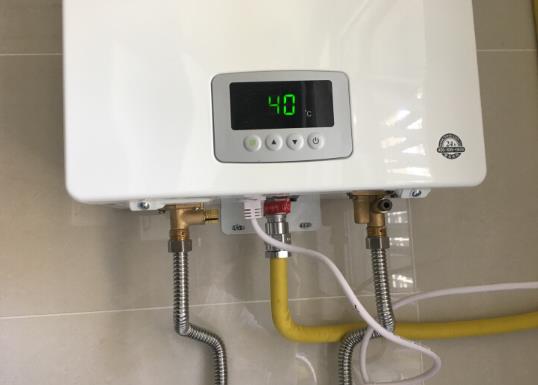 燃氣熱水器水溫可以調到多高?安裝燃氣熱水器要注意什么