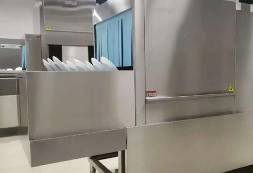 經(jīng)常用洗碗機(jī)洗碗好不好?洗碗機(jī)洗干凈的碗需要拿出來嗎