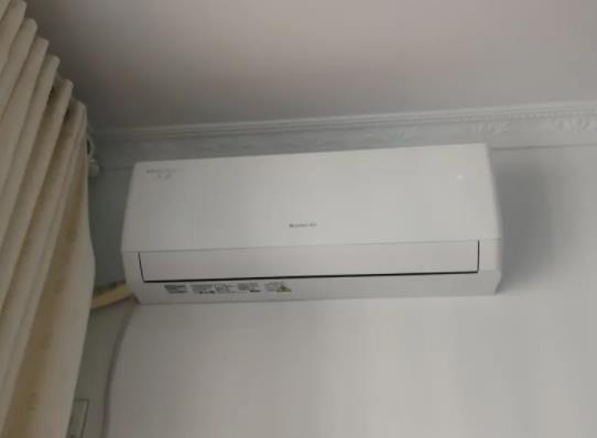 為什么要清潔空調(diào)水槽?安裝家用中央空調(diào)的注意事項