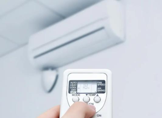 空調掛機水槽怎么清洗?中央空調一般安裝在什么位置