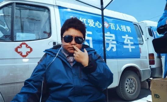 給雞兒放個假是什么意思什么梗 給雞兒放個假因韓紅表情包走紅