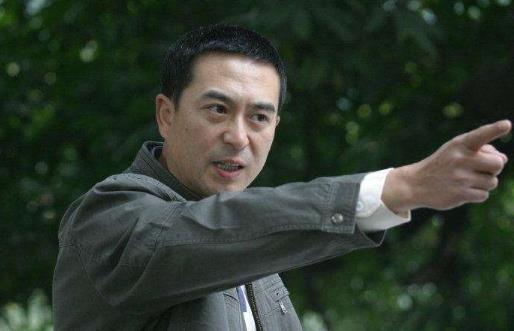 張嘉譯個(gè)人資料簡(jiǎn)介 老戲骨張嘉譯圖片 張嘉譯演過(guò)的電視劇