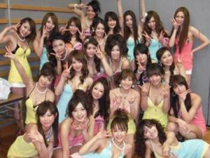 女優樂團“麝香葡萄”將解散 初代首領蒼井空飆淚