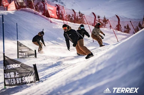 adidas TERREX發布雪服系列 邀請你一同“集結雪上”