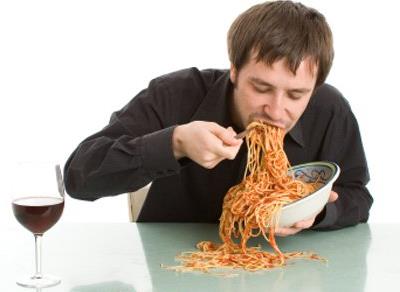 吃飯吃太快有什么壞處？揭吃飯太快的4大危害