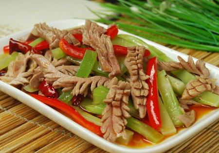 含鐵高的食物有哪些？人體每天鐵的需要量