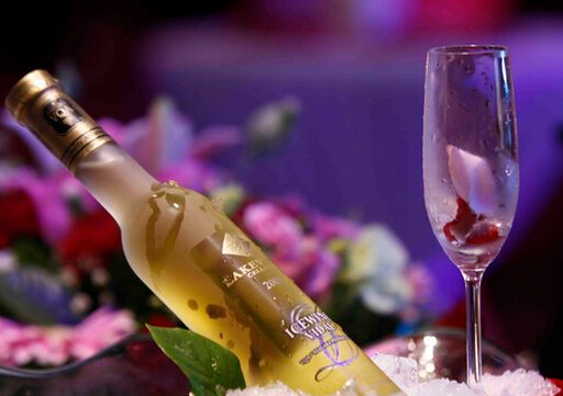 冰酒的營養功效-冰酒怎么喝？