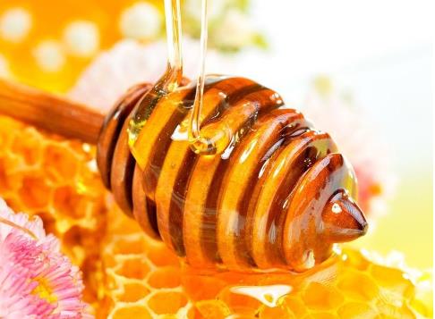女性經(jīng)期喝蜂蜜水好嗎？經(jīng)期能不能喝蜂蜜水