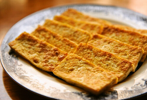 煎豆腐怎么才不粘鍋？肉末煎豆腐的做法