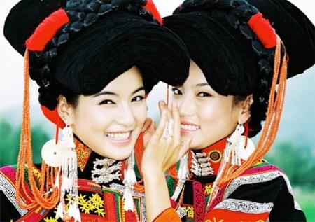 彝族有什么風(fēng)俗習(xí)慣？中國少數(shù)民族彝族的來歷習(xí)俗