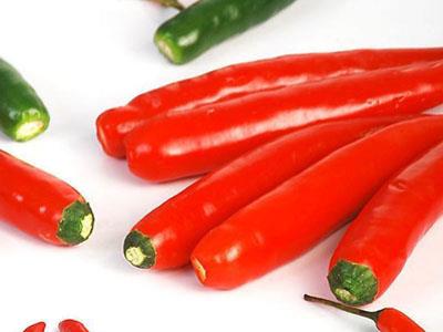 睡覺前不能吃什么食物？睡覺前吃哪些食物會讓你失眠