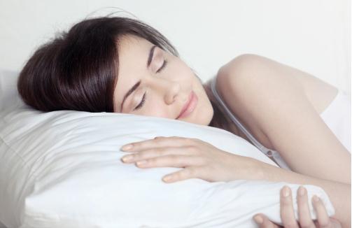 女人睡覺不當傷“氣”，如何睡個好覺？女性睡眠不好如何調理