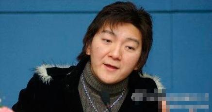 董潔王大治激吻照曝光，董潔王大治海南密會激吻視頻曝光，王治郅和楊臣剛無辜躺著也中槍