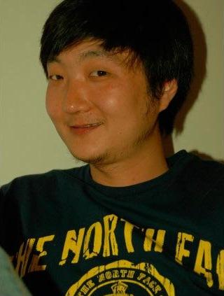 董潔王大治激吻照曝光，董潔王大治海南密會激吻視頻曝光，王治郅和楊臣剛無辜躺著也中槍