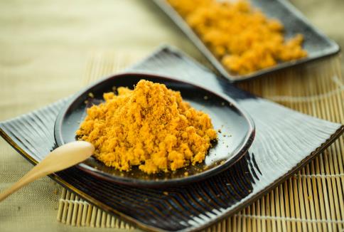 寶寶喂養誤區：多吃魚松營養好