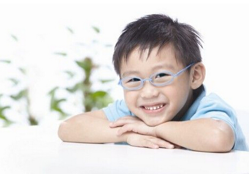 近視眼手術安全嗎？近視眼手術后遺癥