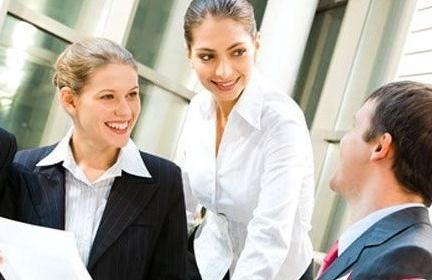 職場(chǎng)提醒：職場(chǎng)女白領(lǐng)要小心這幾種極品男人