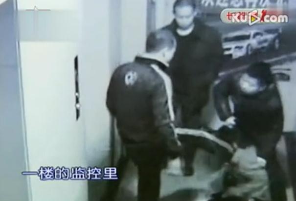 石家莊網吧驚魂：少女被抓著頭發拉走至洗浴中心賓館內遭強奸