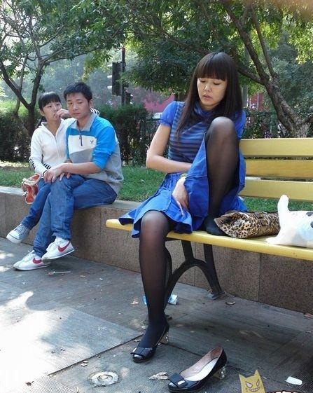 這三人構成了一幅奇妙的風景，誰看懂了？