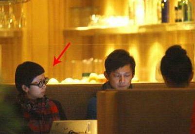 何炅結婚了嗎？湖南衛視主持人何炅與妻子王菁情史曝光