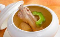 骨頭湯有多少營養(yǎng)？補鈣能只喝骨頭湯嗎？