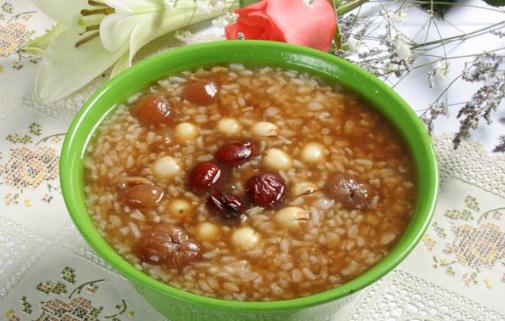 吃什么能夠養胃？烤饅頭養胃？