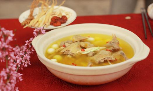 怎么堡出美味雞湯？喝雞湯有什么好處？