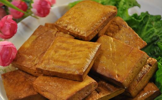 豆腐干營養價值剖析 易痛經應慎吃