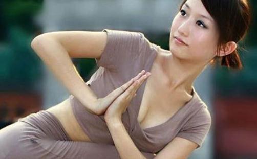 如何喝酸奶豐胸？木瓜酸奶汁豐胸